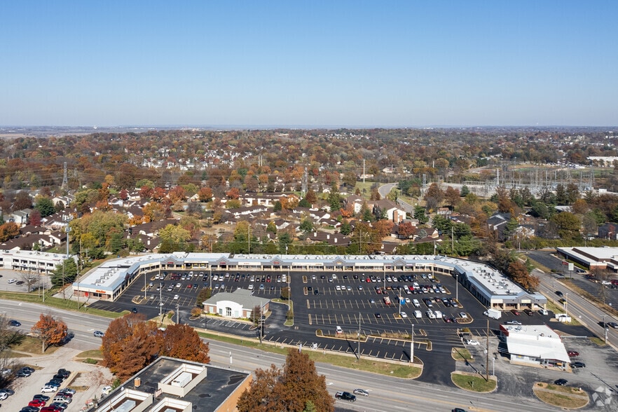 12915-13029 Olive Blvd, Creve Coeur, MO for lease - Aerial - Image 2 of 9