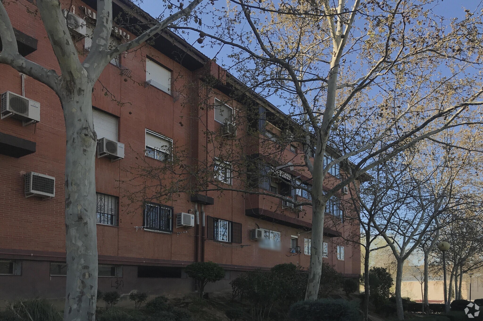 Calle Iglesia, 6, Velilla de San Antonio, Madrid for sale Primary Photo- Image 1 of 1