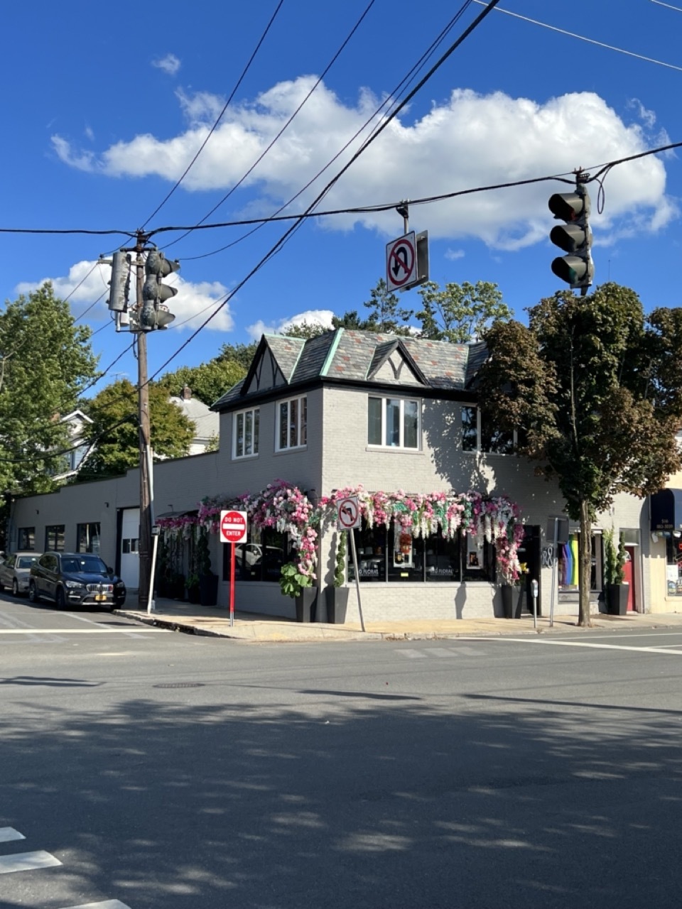 555 Port Washington Blvd, Port Washington, NY for sale Building Photo- Image 1 of 1