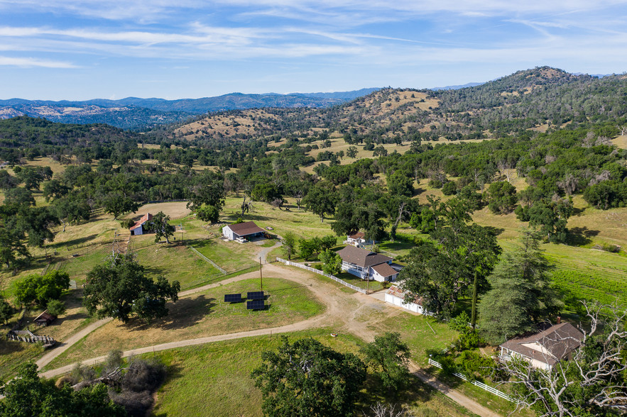 3396 Ben Hur Rd, Mariposa, CA for sale - Primary Photo - Image 1 of 1