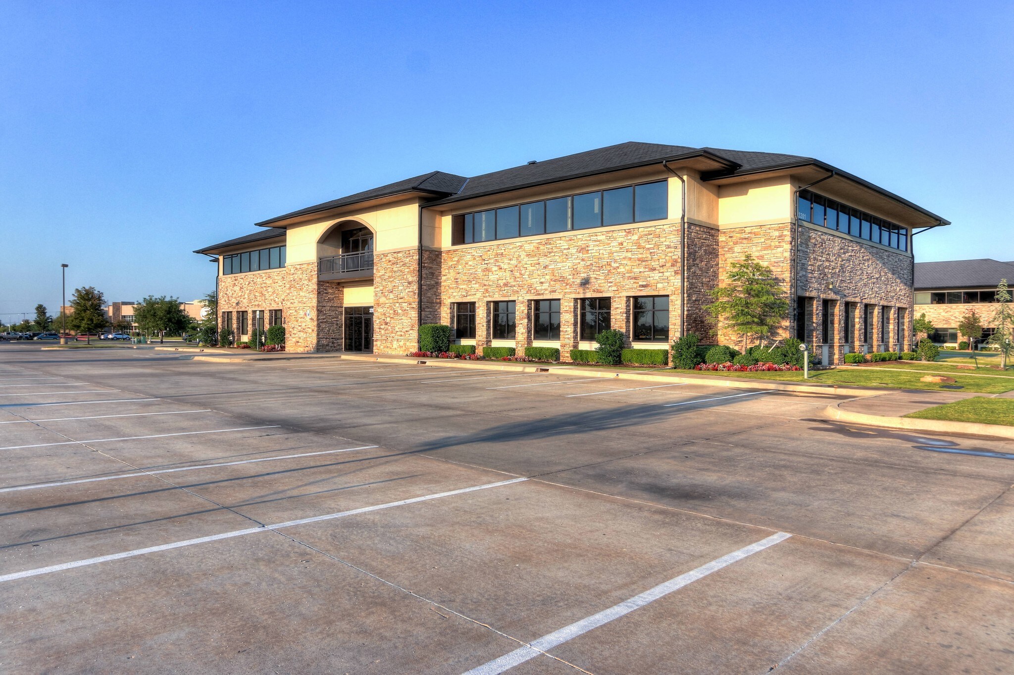 3201 W Tecumseh Rd, Norman, OK for sale Primary Photo- Image 1 of 1