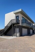 1728 W Sherman St - Warehouse