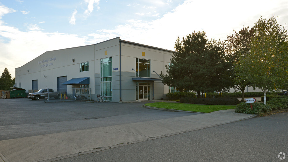 9611 NE Sunderland Rd, Portland, OR for lease - Building Photo - Image 3 of 7