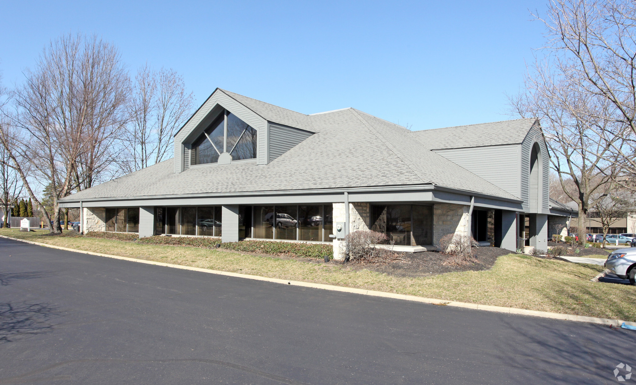 7620 Olentangy River Rd, Columbus, OH for sale Primary Photo- Image 1 of 1