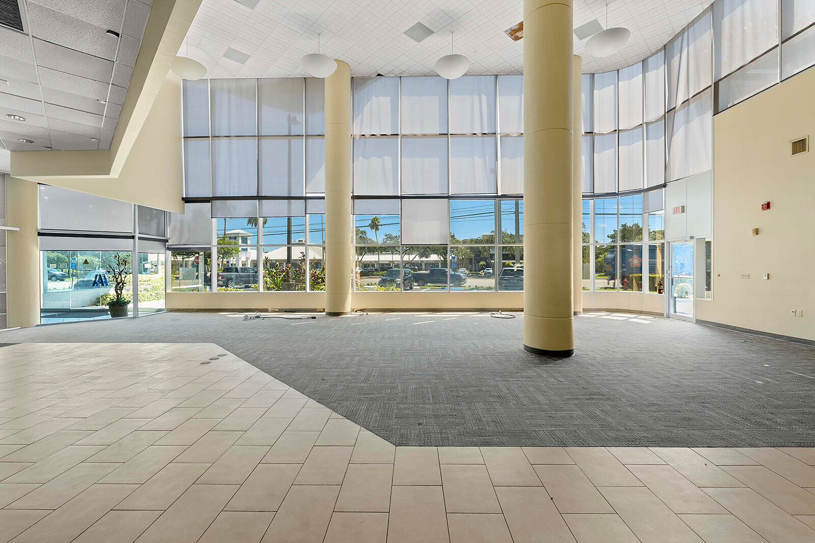 6245 N Federal Hwy, Fort Lauderdale, FL for lease Interior Photo- Image 1 of 3