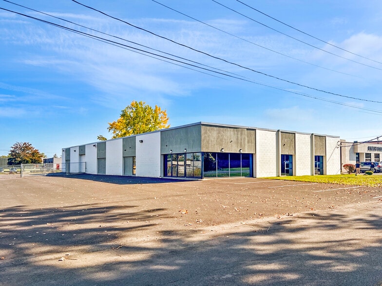 6720 Commerce Blvd, East Syracuse, NY for sale - Building Photo - Image 1 of 1