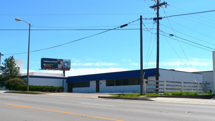 1060 W High St, Lexington, KY for sale Primary Photo- Image 1 of 1