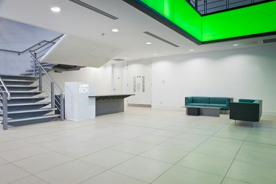 Benton Ln, Newcastle Upon Tyne for lease - Interior Photo - Image 2 of 12