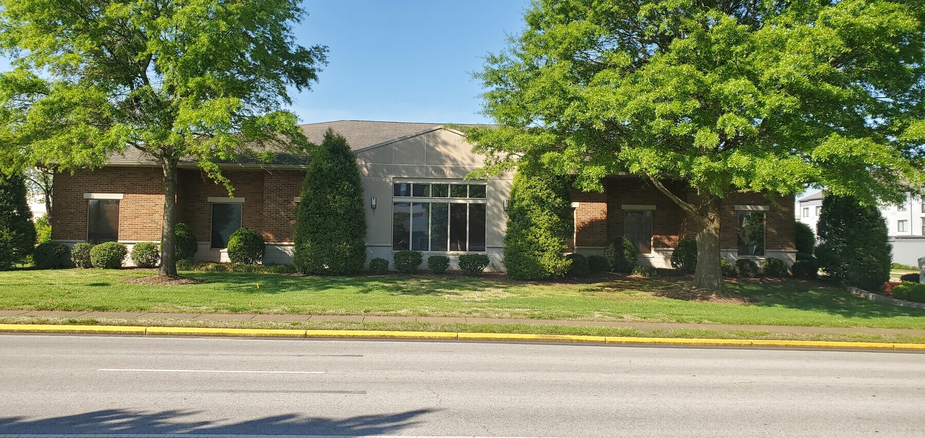 1000 Wilkinson Trce, Bowling Green, KY 42103