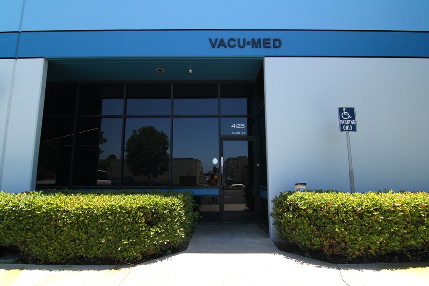 4125 Market St, Ventura, CA for lease - Building Photo - Image 2 of 31