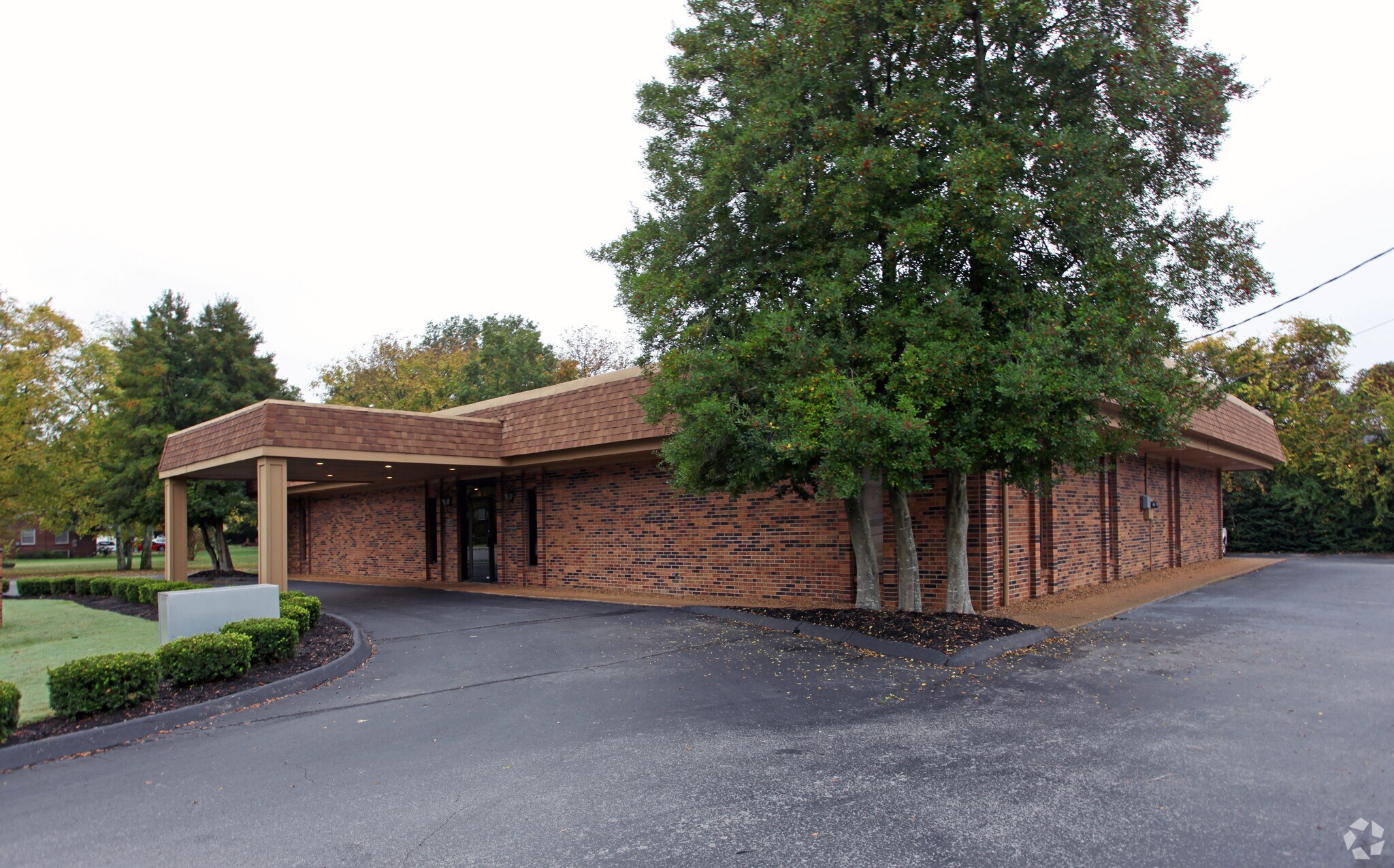 1211 Leaf Ave, Murfreesboro, TN for sale Primary Photo- Image 1 of 1