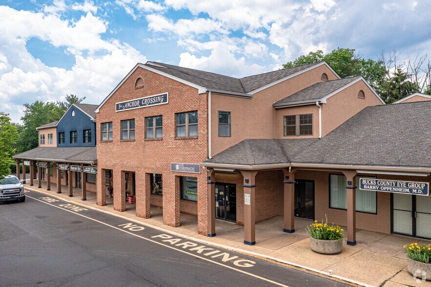 842 Durham Rd, Newtown, PA for lease - Building Photo - Image 2 of 6