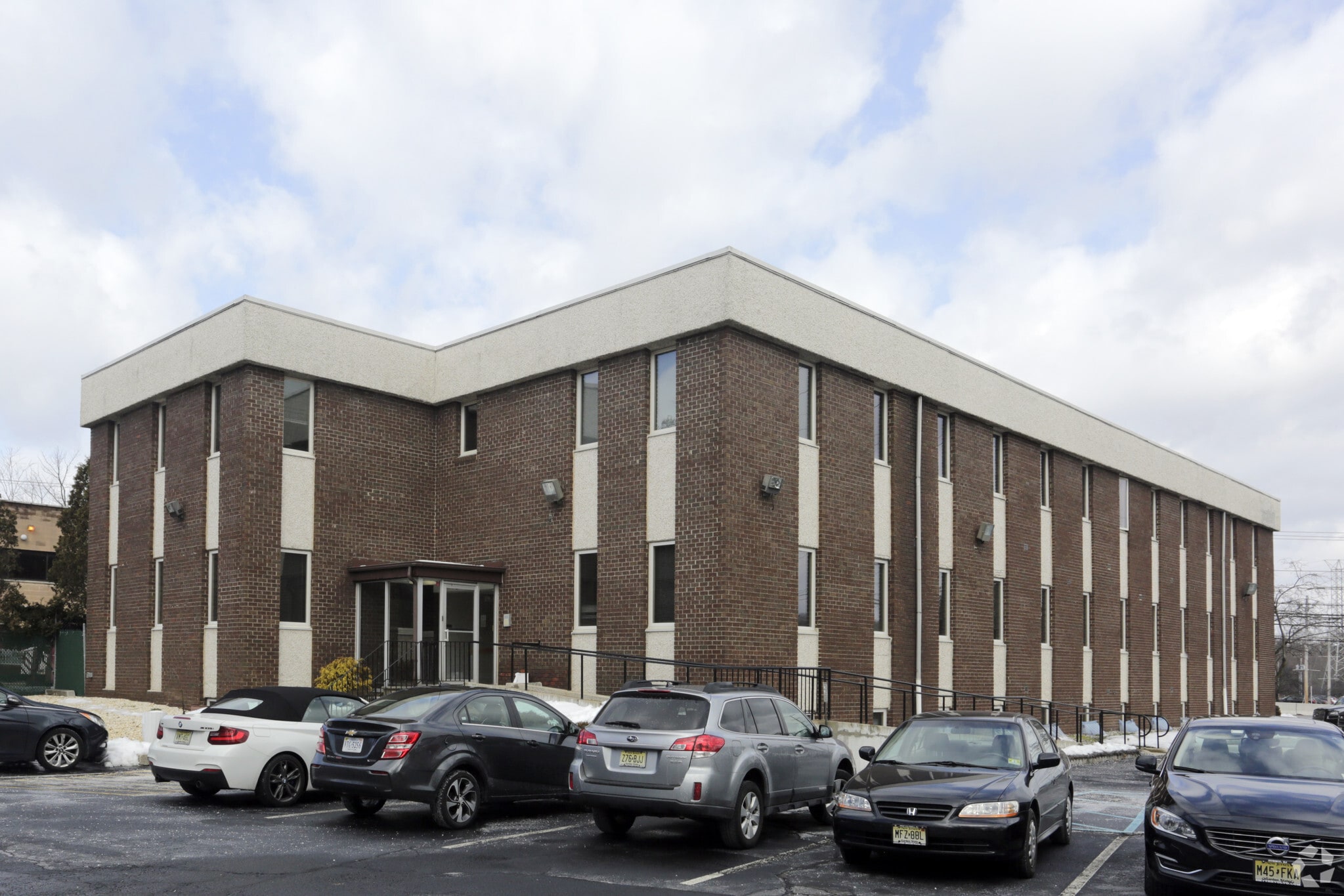513 W Mount Pleasant Ave, Livingston, NJ for lease Primary Photo- Image 1 of 4