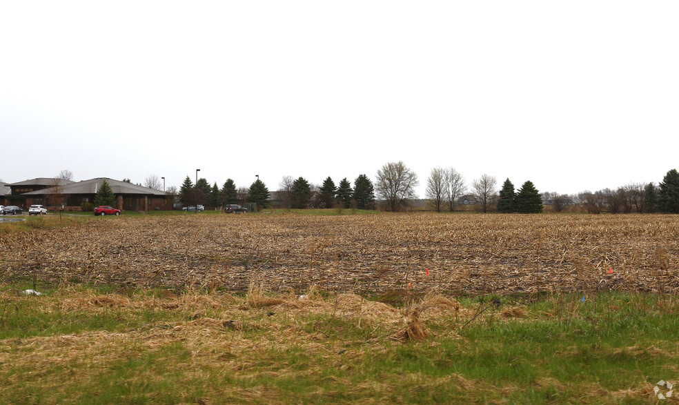 Land in Lake Elmo, MN for sale - Primary Photo - Image 1 of 1