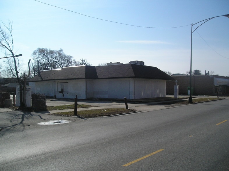 1933 N Harlem Ave, Chicago, IL for sale - Primary Photo - Image 1 of 4