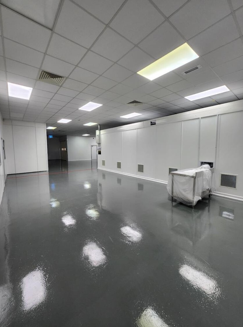 Woodlands Business Park, Ystradgynlais for lease Interior Photo- Image 1 of 2