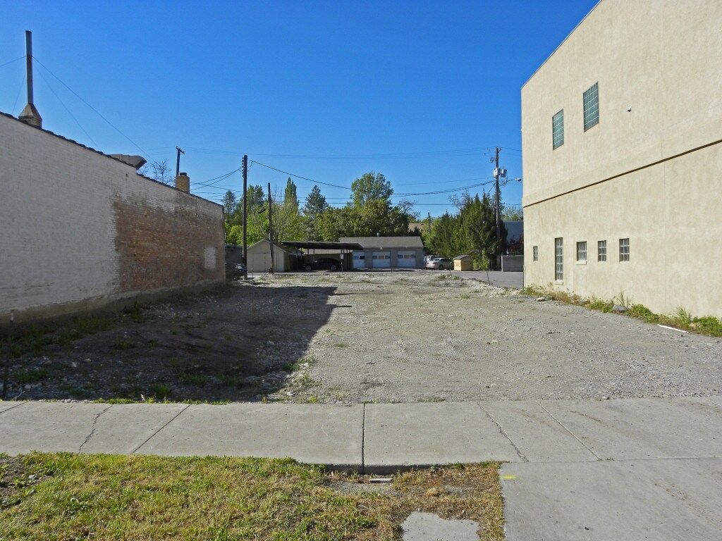 72 E Center St, Logan, UT 84321