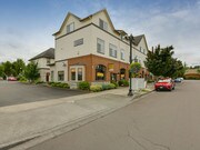 1647 NE Market Dr, Fairview OR - Convenience Store