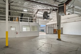 420 South Hinds St, Seattle, WA for lease Interior Photo- Image 1 of 5