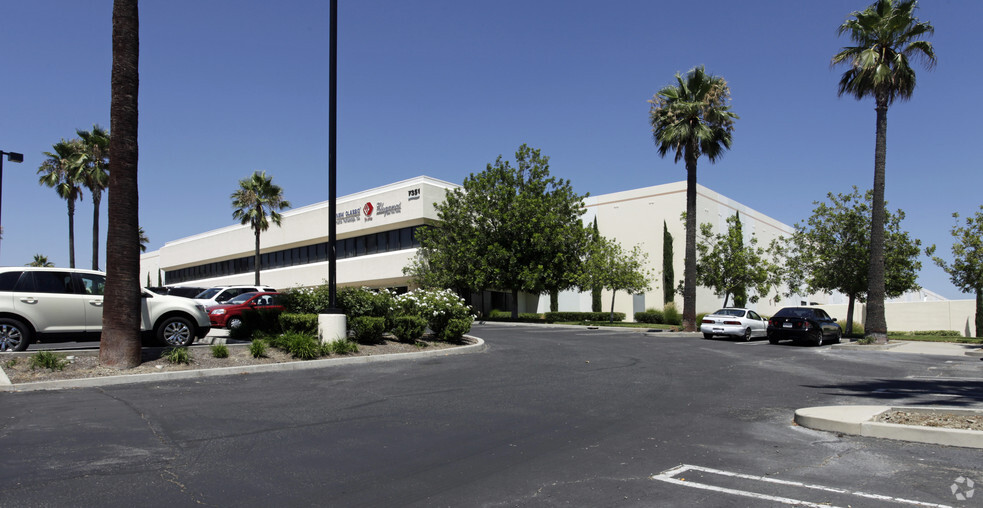 7351 McGuire Ave, Fontana, CA for sale - Primary Photo - Image 1 of 1