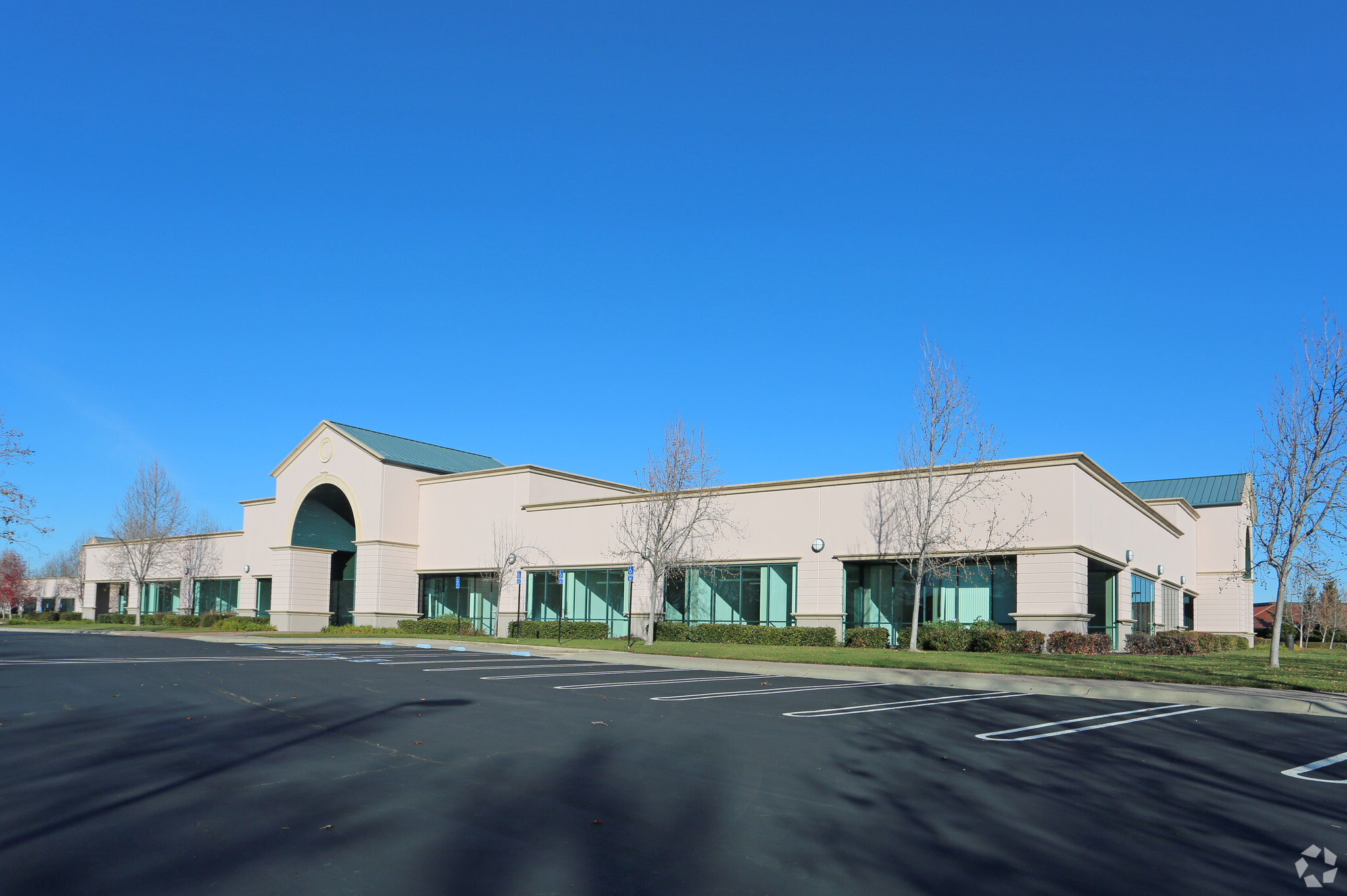 34750-34770 Campus Dr, Fremont, CA for lease Primary Photo- Image 1 of 6