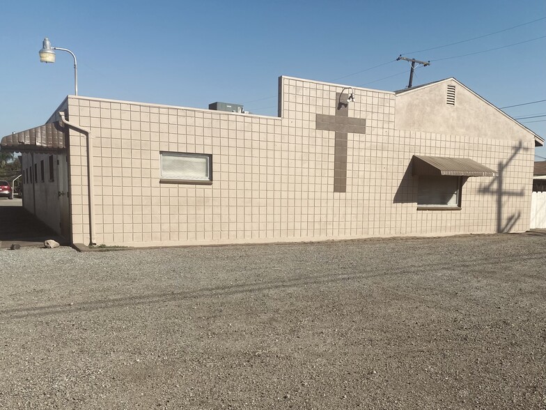 958 S Prospect St, Porterville, CA for sale - Building Photo - Image 1 of 56