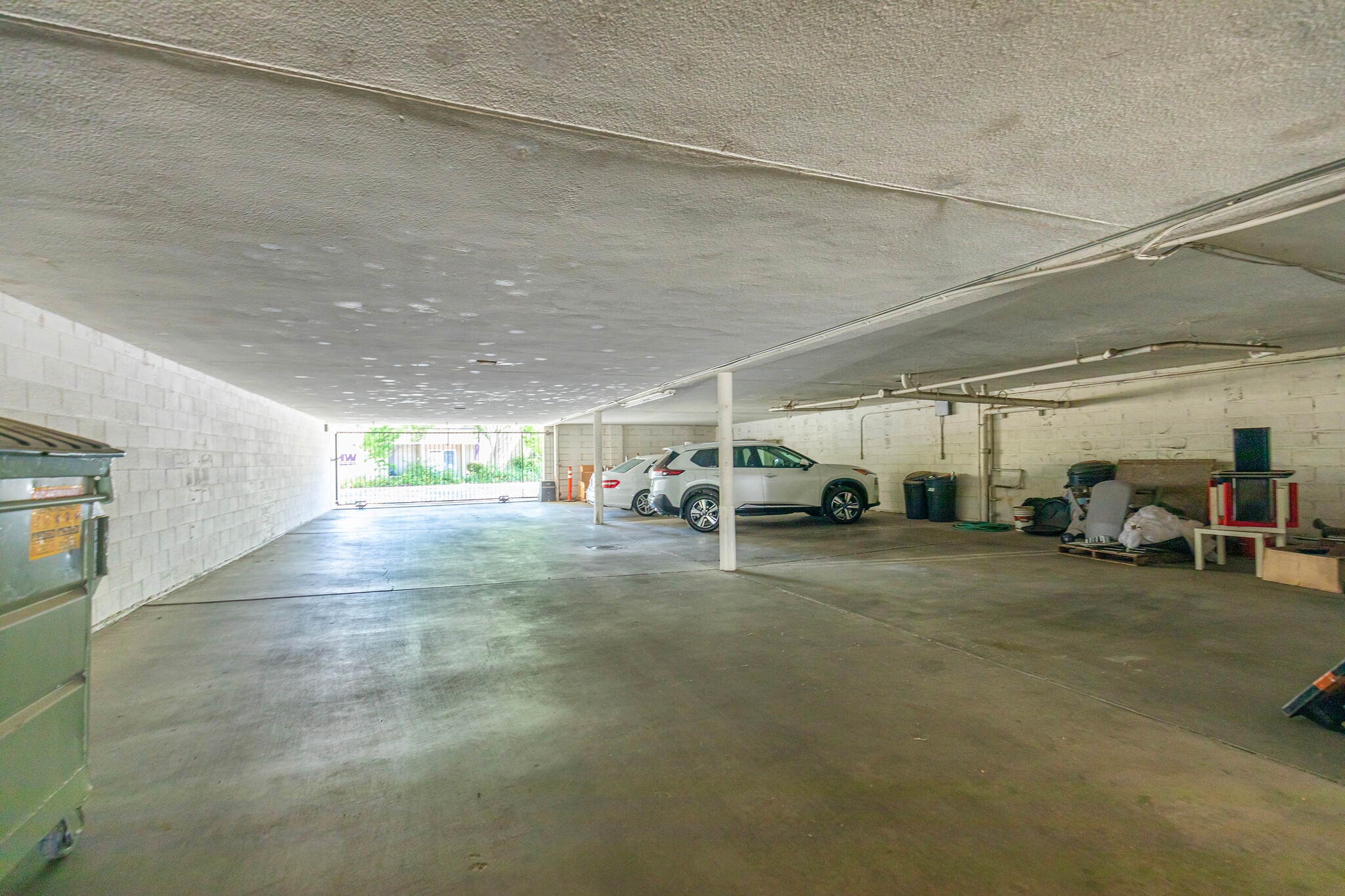 1912 F St, Sacramento, CA for sale Interior Photo- Image 1 of 1