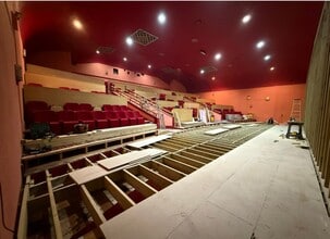 College St, Rushden for lease Interior Photo- Image 2 of 5