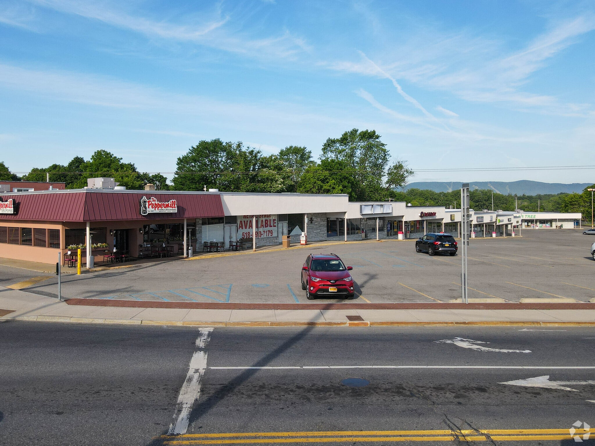 112 Main St, South Glens Falls, NY for lease Primary Photo- Image 1 of 2