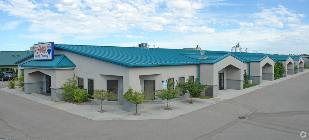 850 E Franklin Rd, Meridian, ID for lease - Primary Photo - Image 1 of 5