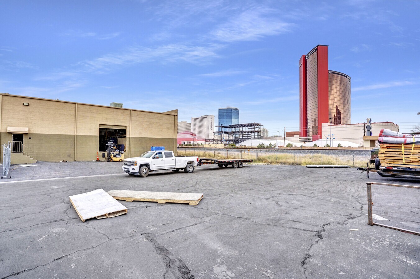 2960 S Highland Dr, Las Vegas, NV 89109