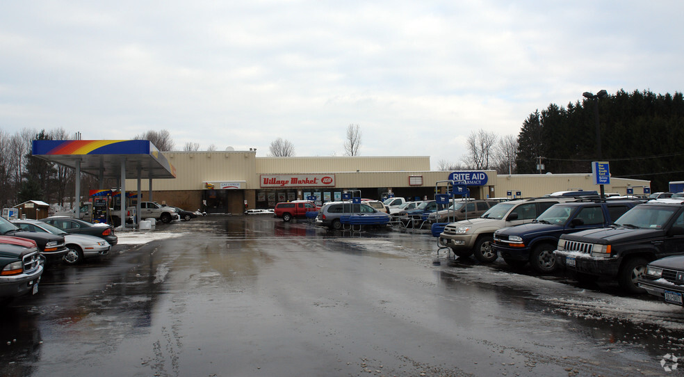 409 Fulton St, Hannibal, NY for lease - Building Photo - Image 3 of 3