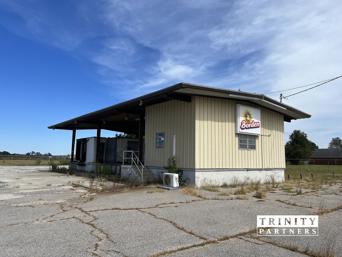 2232 Harry Byrd Hwy, Darlington, SC 29532