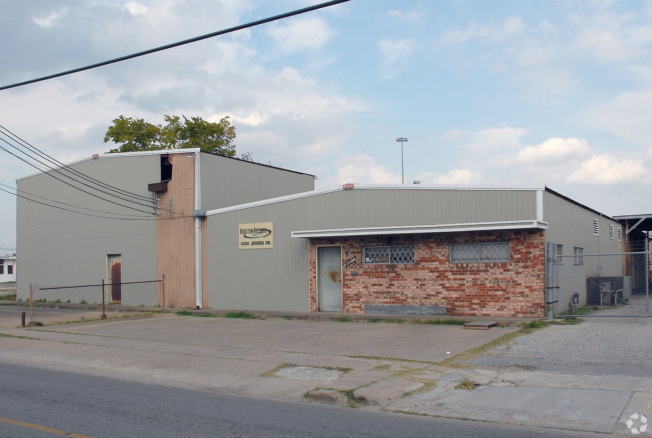 3300 Jensen Dr, Houston, TX, 77026 Flex Space For Lease