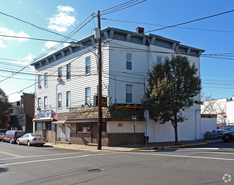 4317-4319 Bergen Tpke, North Bergen, NJ for lease - Building Photo - Image 3 of 6