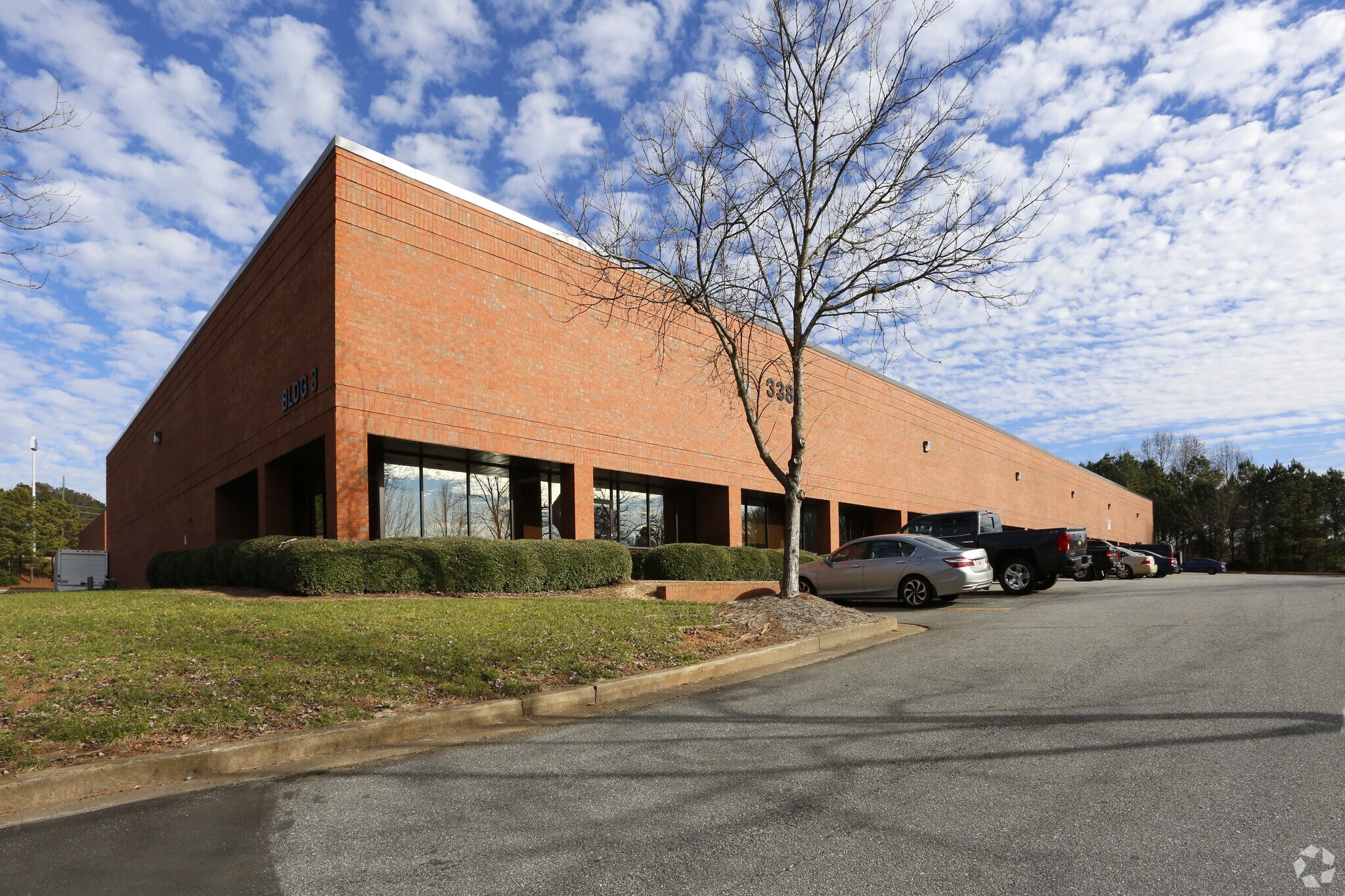 3380 Town Point Dr, Kennesaw, GA for sale Primary Photo- Image 1 of 1