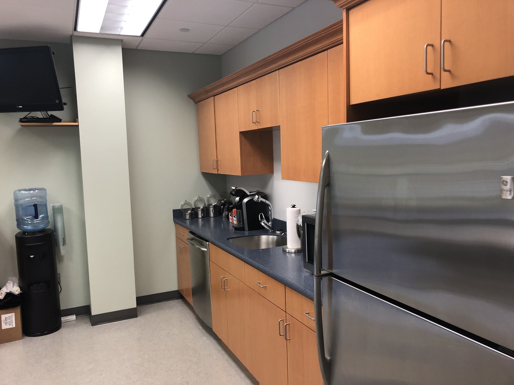 30 Royal Rd, Flemington, NJ for sale Interior Photo- Image 1 of 1