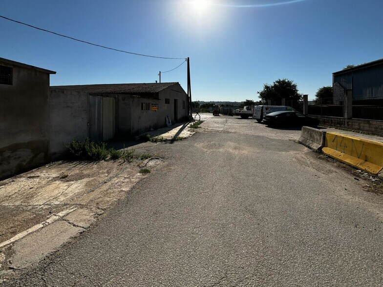 Industrial in Canovelles, Barcelona for lease - Building Photo - Image 2 of 7