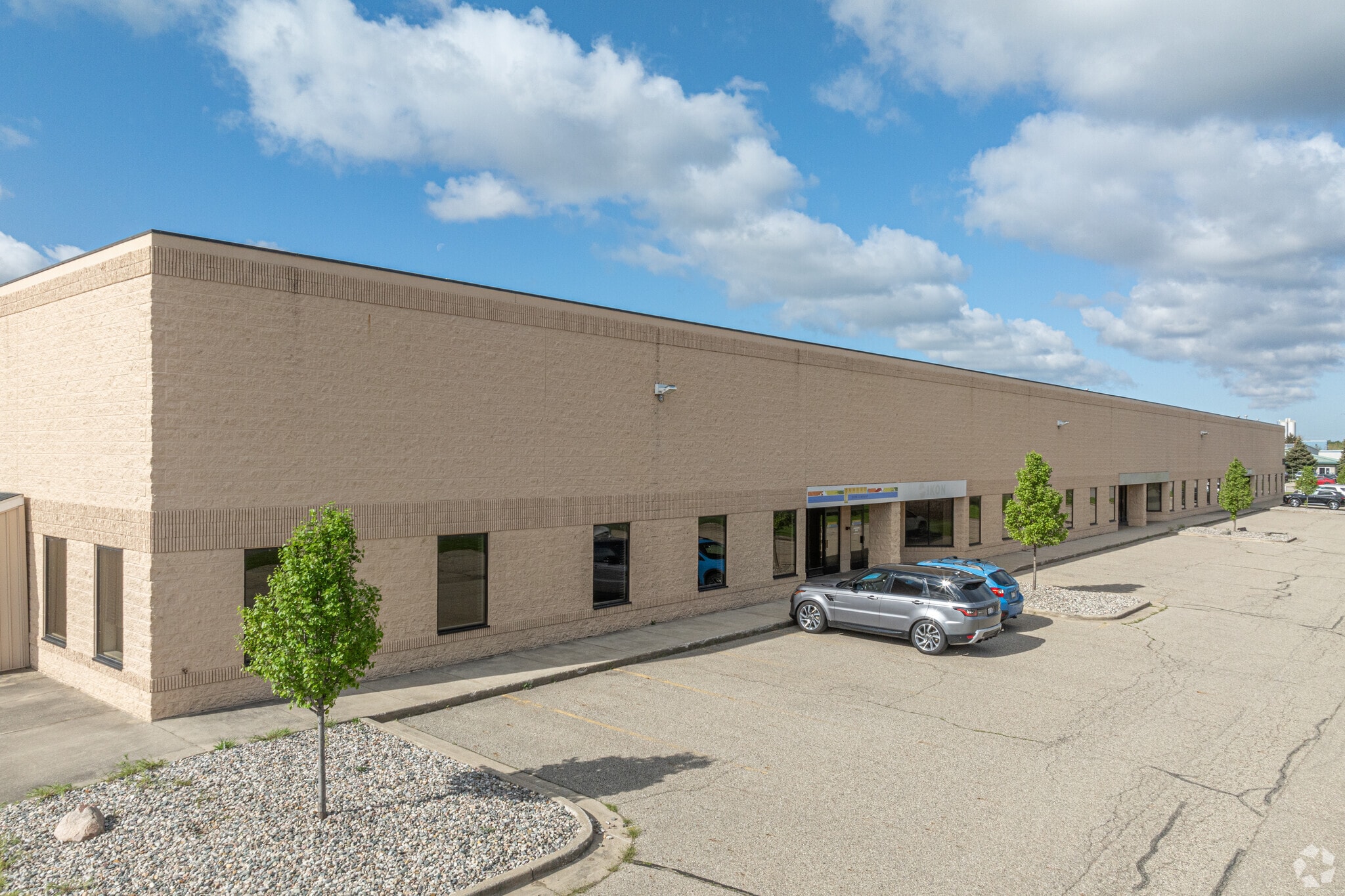 3404 Busch Dr SW, Grandville, MI for sale Primary Photo- Image 1 of 1