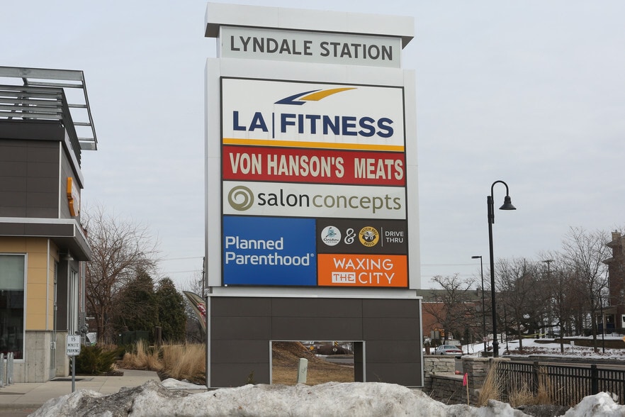 6525-6535 Lyndale Ave S, Richfield, MN for lease - Building Photo - Image 3 of 5
