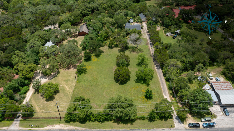 15034 Scenic Loop Rd, Helotes, TX for sale - Building Photo - Image 1 of 10