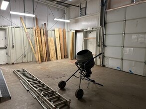 370 Ryan Ave, Chico, CA for lease Interior Photo- Image 2 of 6