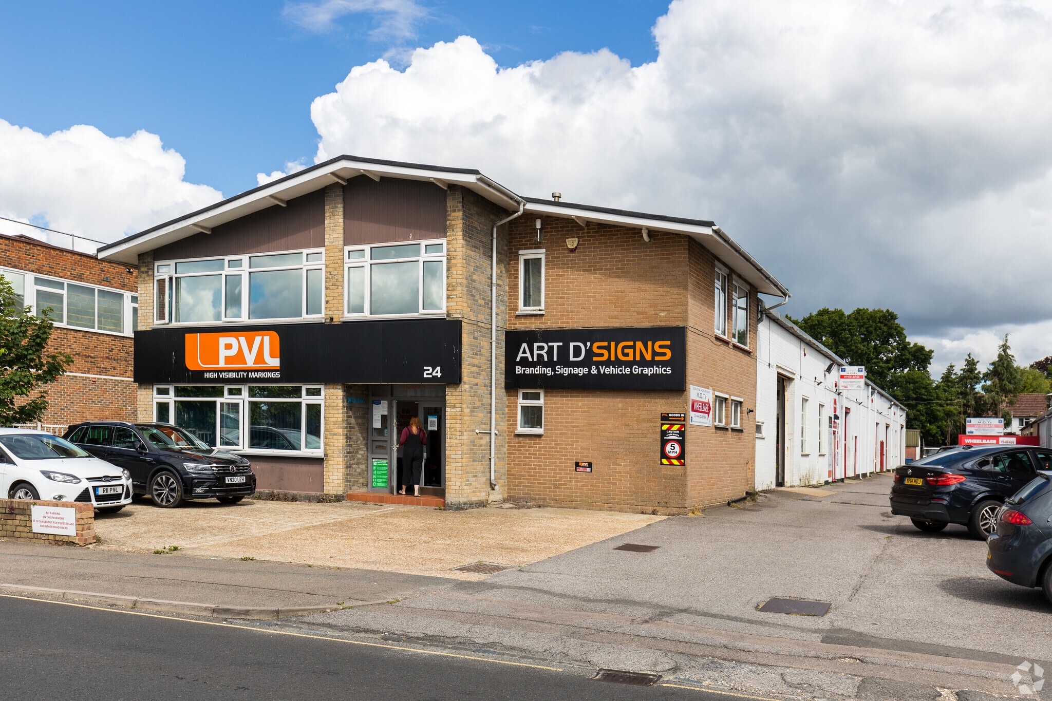 24 Victoria Way, Burgess Hill for sale Primary Photo- Image 1 of 1