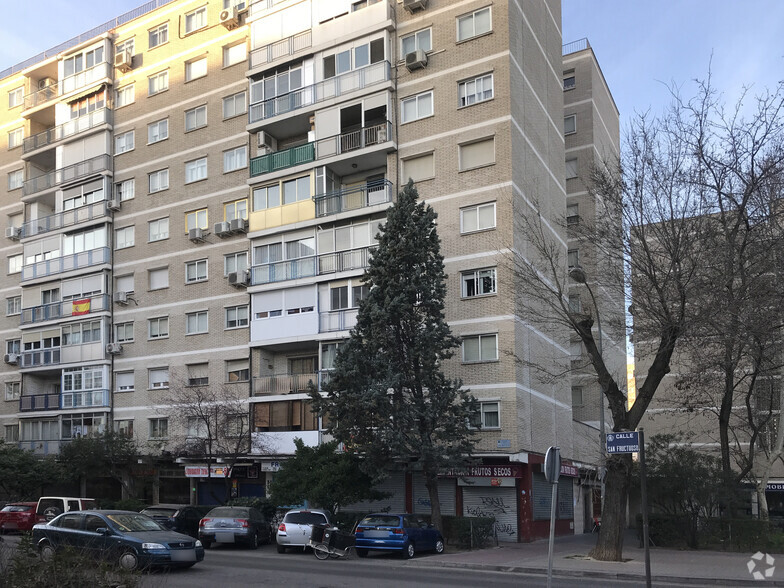 Plaza San Francisco Asís, 1, Alcalá De Henares, Madrid for sale - Primary Photo - Image 1 of 1