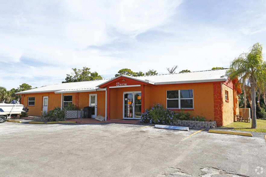4036 NW Shoal Line Blvd, Hernando Beach, FL for sale - Primary Photo - Image 1 of 1