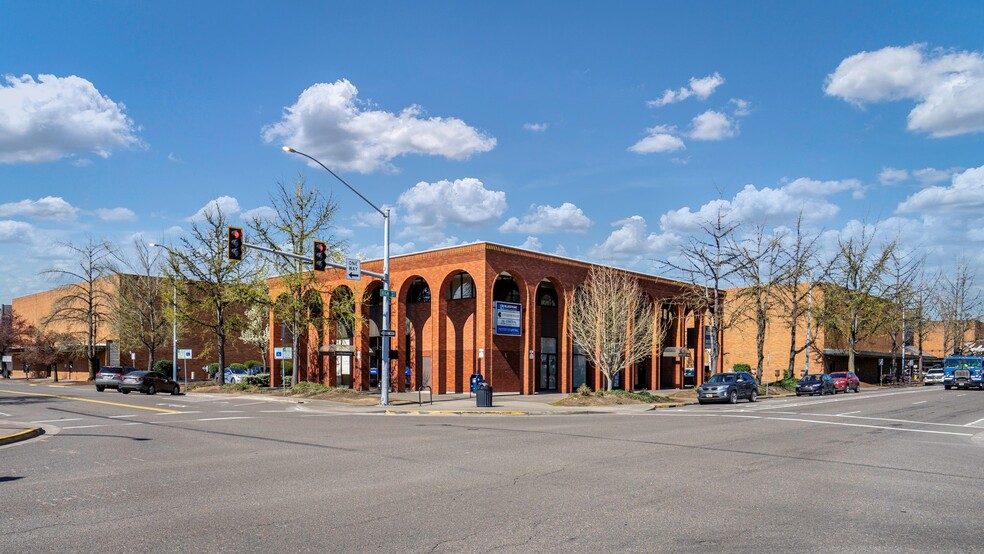 333 High St NE, Salem, OR for lease - Primary Photo - Image 1 of 11