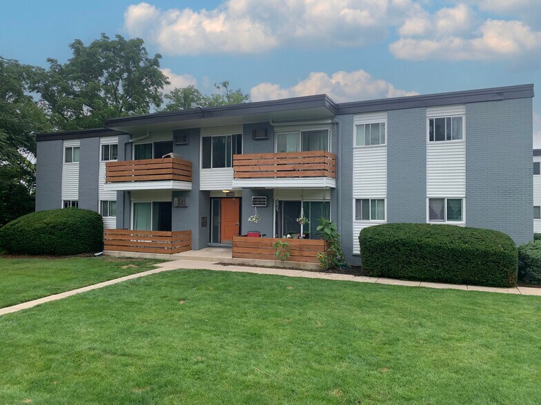 2572 Carpenter Rd, Ann Arbor, MI 48108 Arbor Haus Apartments