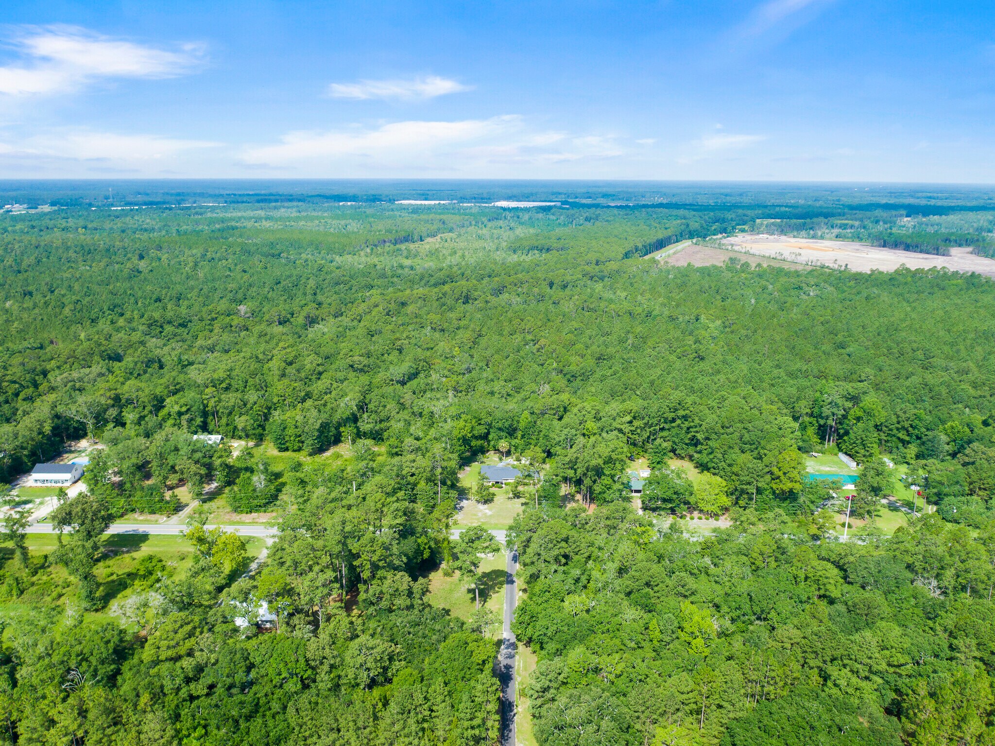 4413 US80, Ellabell, GA 31308 US80 & Hwy 280, 2 miles from Hyundai