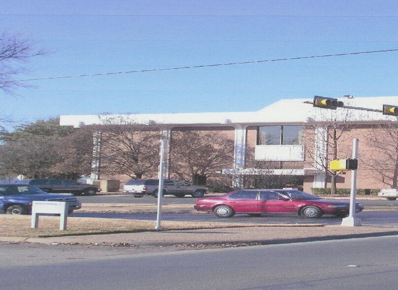 100 SE 6th Ave, Mineral Wells, TX for sale - Primary Photo - Image 1 of 1
