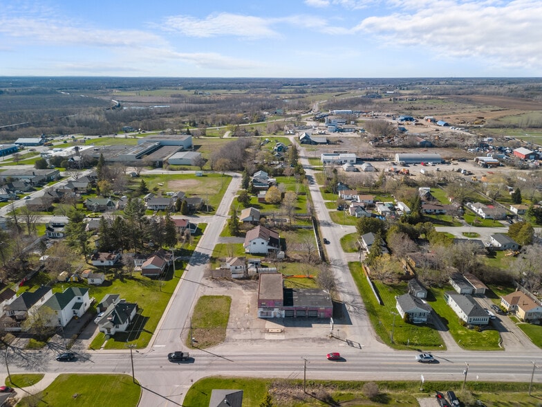 7526 Roger Stevens Dr, Smiths Falls, ON for sale - Aerial - Image 3 of 5